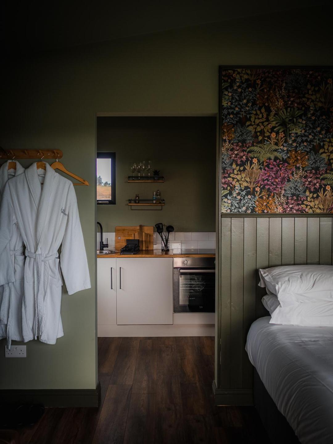 Wild Hideaways Luxury Lodges And Eco Spa Бантри Екстериор снимка